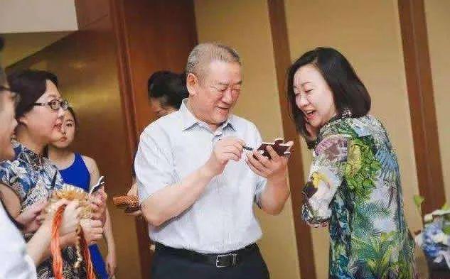 「安信信托」“血洗”富豪的风暴袭来：209家房企破产，25个信托违约！