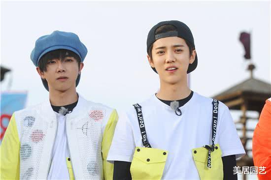 『鹿晗』明星为何一一退出《跑男》？档期问题是借口，看完鹿晗现状才知道