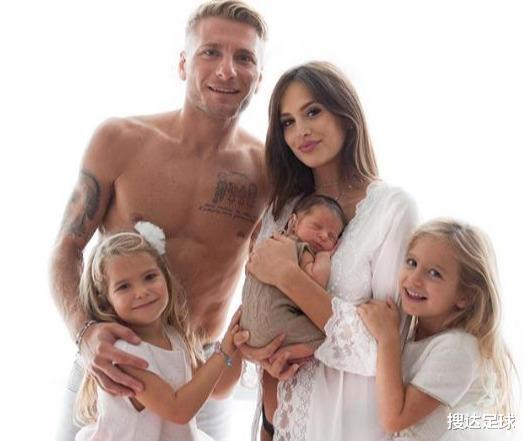 意大利队▲意大利国脚妻子撂下1狠话:老公完成2个目标,我就让他完成大四喜