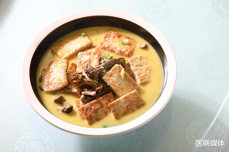 蛋白质|男人年龄大了之后，需尽早补充这5类营养，“顶梁柱”强健身体