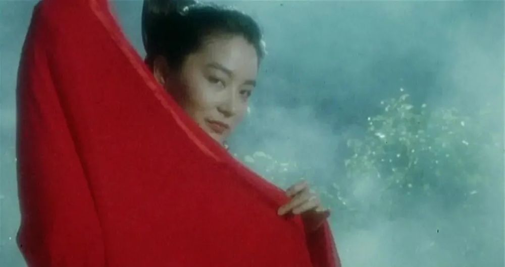 韦小宝|新版《鹿鼎记》刚开播，口碑跳崖式扑街，但剧中的老婆们真是幕了