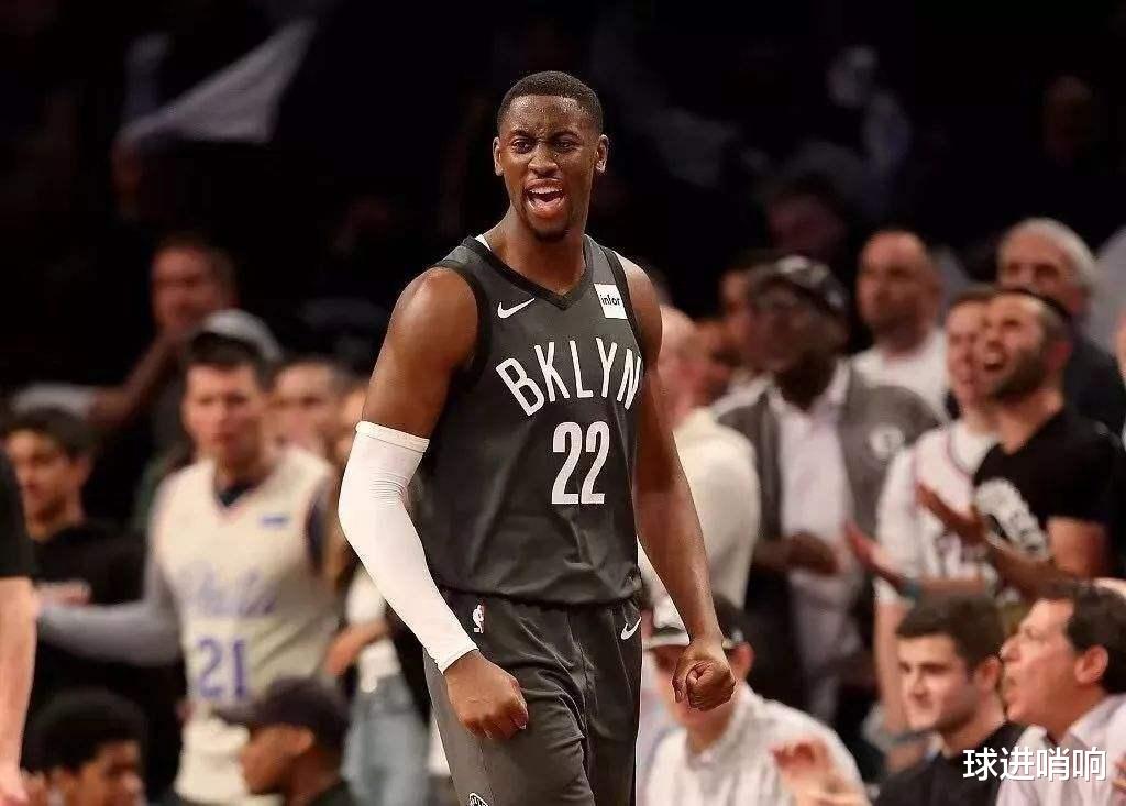 『交易』各取所需？3队9人交易方案出炉，篮网如愿得比尔，湖人喜获丁威迪