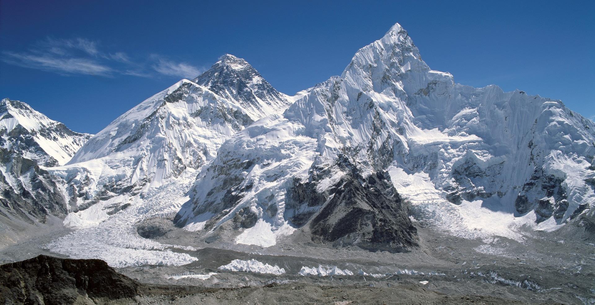 珠峰@攀登珠穆朗玛峰需要多少费用,小编来给你算一算