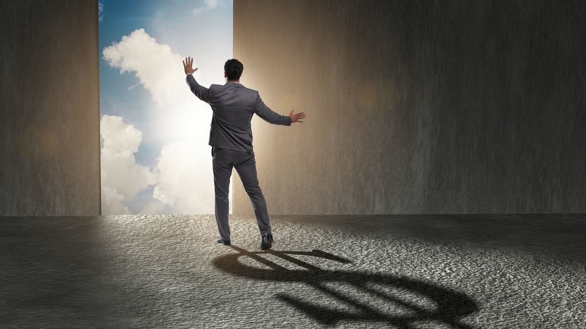 @为什么口袋的钱越来越少？走出3个理财误区，轻松实现财富自由