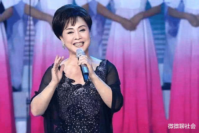 李谷一：她是李谷一的女儿，曾上过23次春晚，如今51岁仍然单身