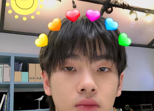 周震南|艺人染发不能上电视？看周震南在《奔跑吧》怎么做，比程潇还机智