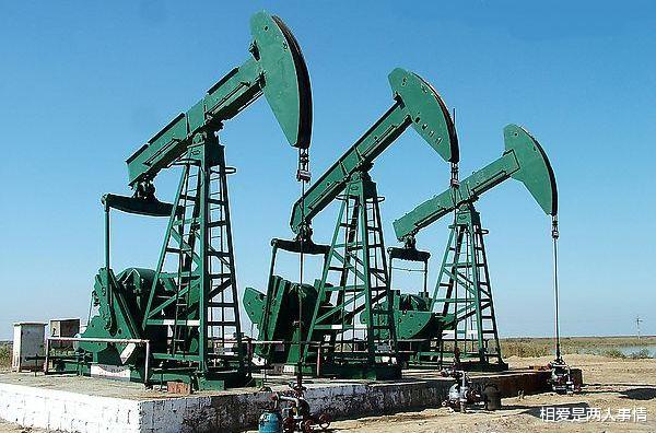 黄金|油价上涨黄金下跌，中国减持1500亿美债，数千吨黄金将流入中国？