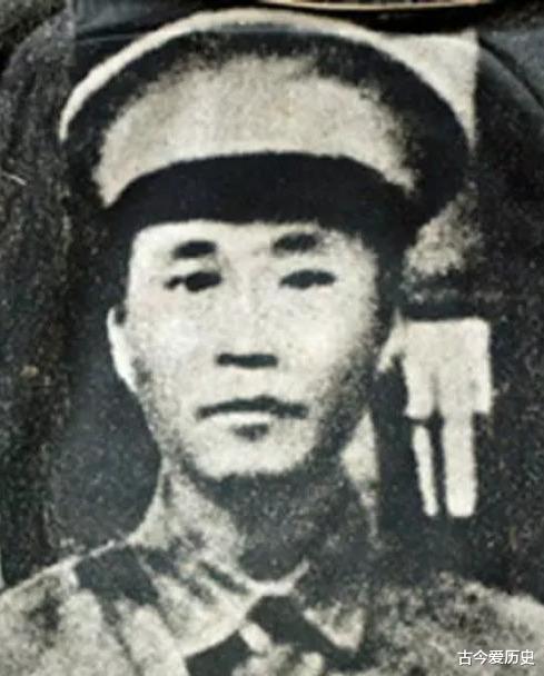 秋收起义|他是秋收起义总指挥，带出23位开国将帅，手下一见习排长后成元帅
