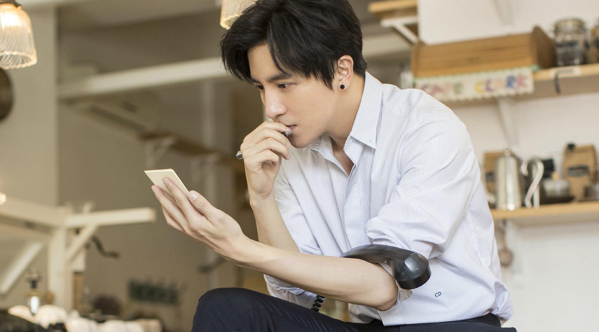 「肖战」华语乐坛6位顶级流量歌手,肖战第3、TFBOYS第2,第一实至名归!