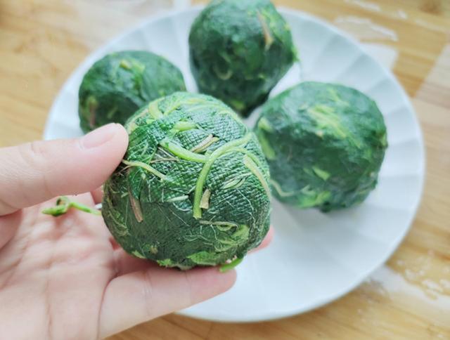 野菜■七月碰到这菜别手软,直接囤20斤,放冰箱随吃随取,很多人不识货