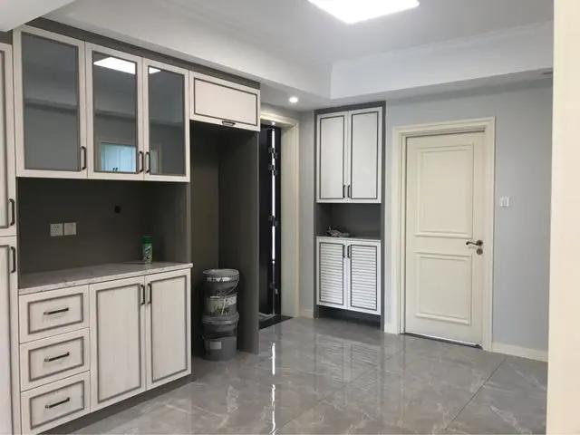 「」87平花了35万装修，老公看着账单脸色都变了，现在就差一屋子窗帘