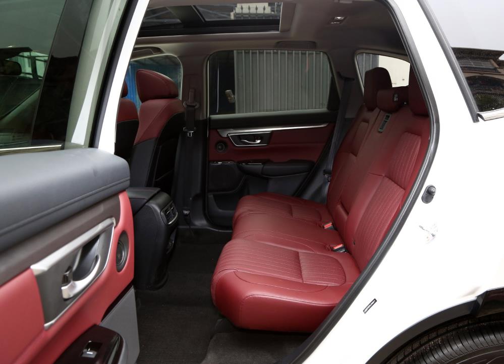 「本田皓影」又一SUV成功了，7.8s破百，油耗却低至4.9L，关键17万就能开走