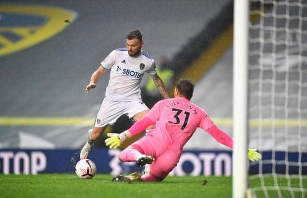 瓜迪奥拉|创纪录！只踢了3轮，瓜迪奥拉就要带着曼城和英超冠军说再见了