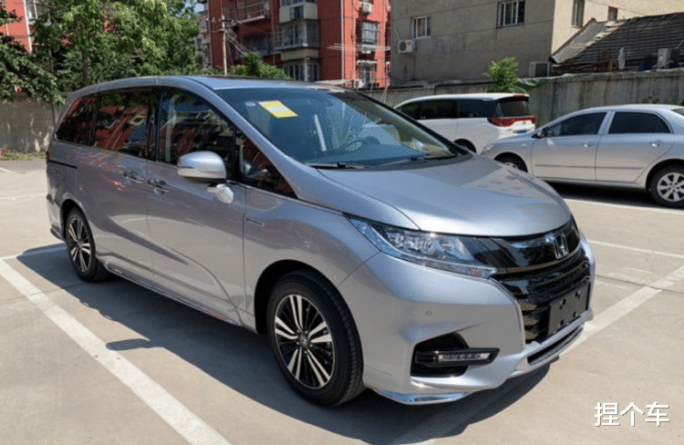 【混合动力】本田混动MPV奥德赛,油耗终于降下来了,50L油箱跑900公里,真省油