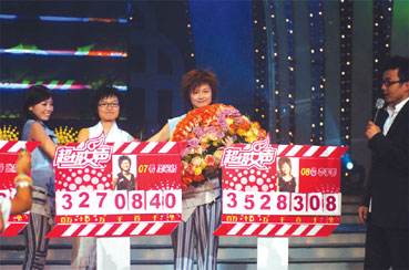 李宇春|李宇春救了《中国好声音》？15年后最能打的偶像，果然还是她！