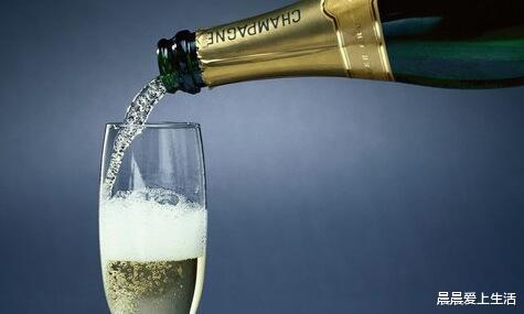 芹菜|男性宁愿挨饿，也要少吃3种东西，堪称“衰肾剂”，管不住嘴就输