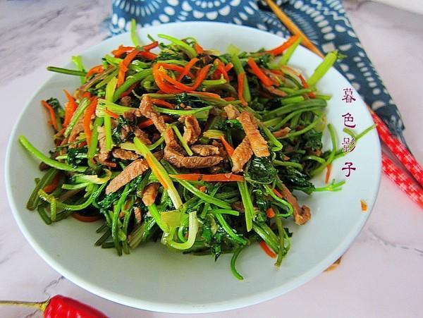 香菜|这东西是“天然青霉素”,隔三差五吃,这个冬天不再感冒咳嗽发烧