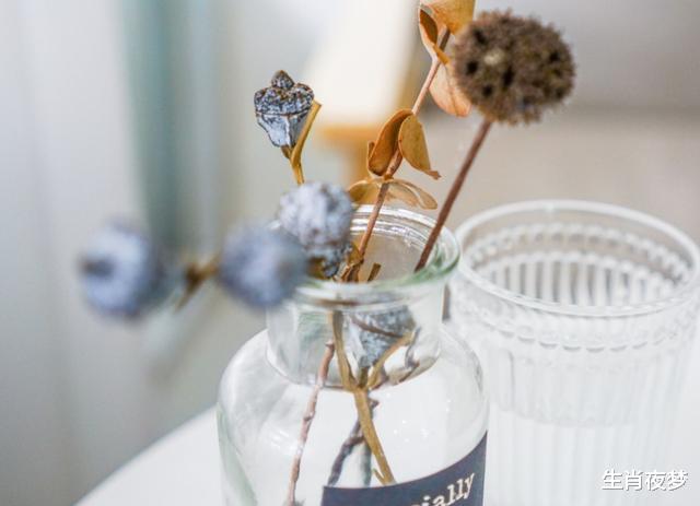 生肖|9月底，秋风飒爽，旧情人来临，3生肖痴缠到底，再次琴瑟和鸣