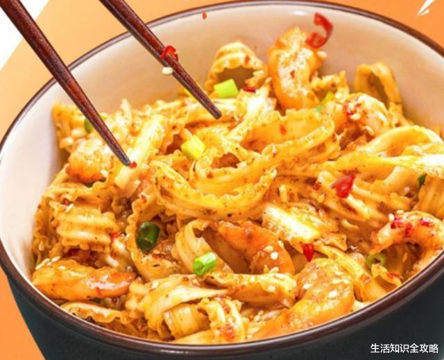 泡面|泡面界“劳斯莱斯”诞生，1分钟告罄月销量破5万，比康师傅好吃百倍