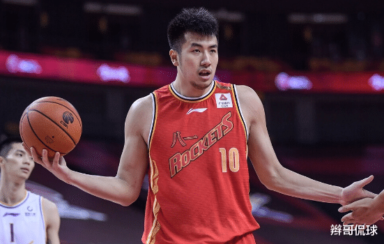 八一男篮|八一争夺战下月打响，付豪入辽邹雨宸入粤？争冠格局再添新变化