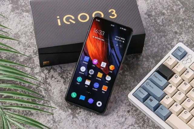 【红米手机】今年降价最厉害的3款旗舰手机，你正在用哪款？