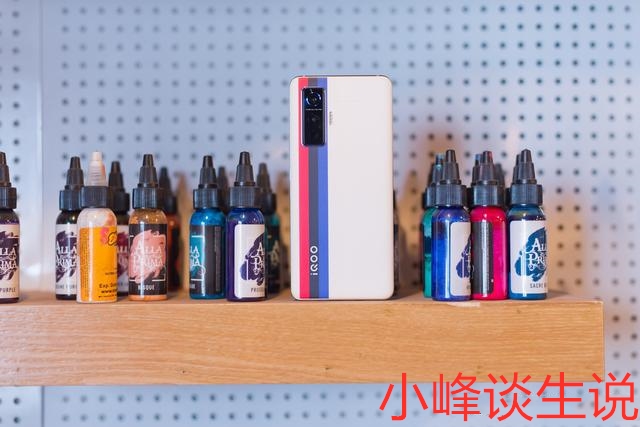 vivo|OPPO、华为、VIVO,相同价位下哪一个更好用?