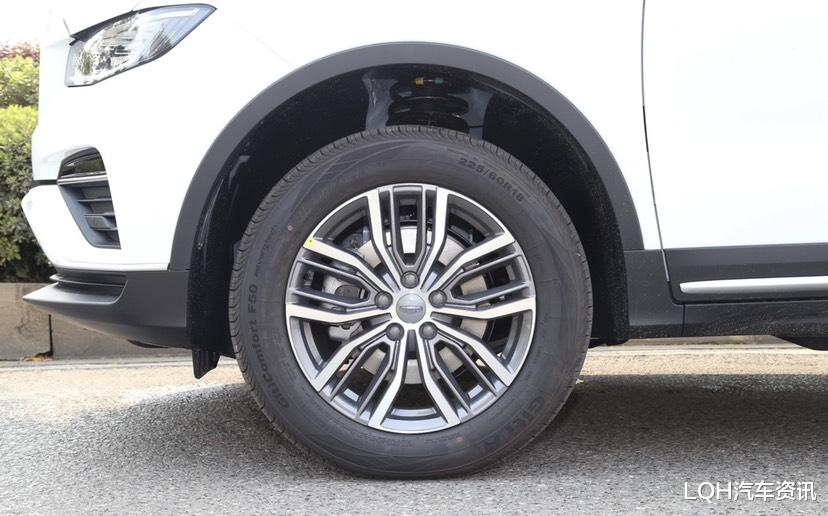 风行t5:8.88万的新款吉利博越,颜值高、配置强,关键一公里才3毛多