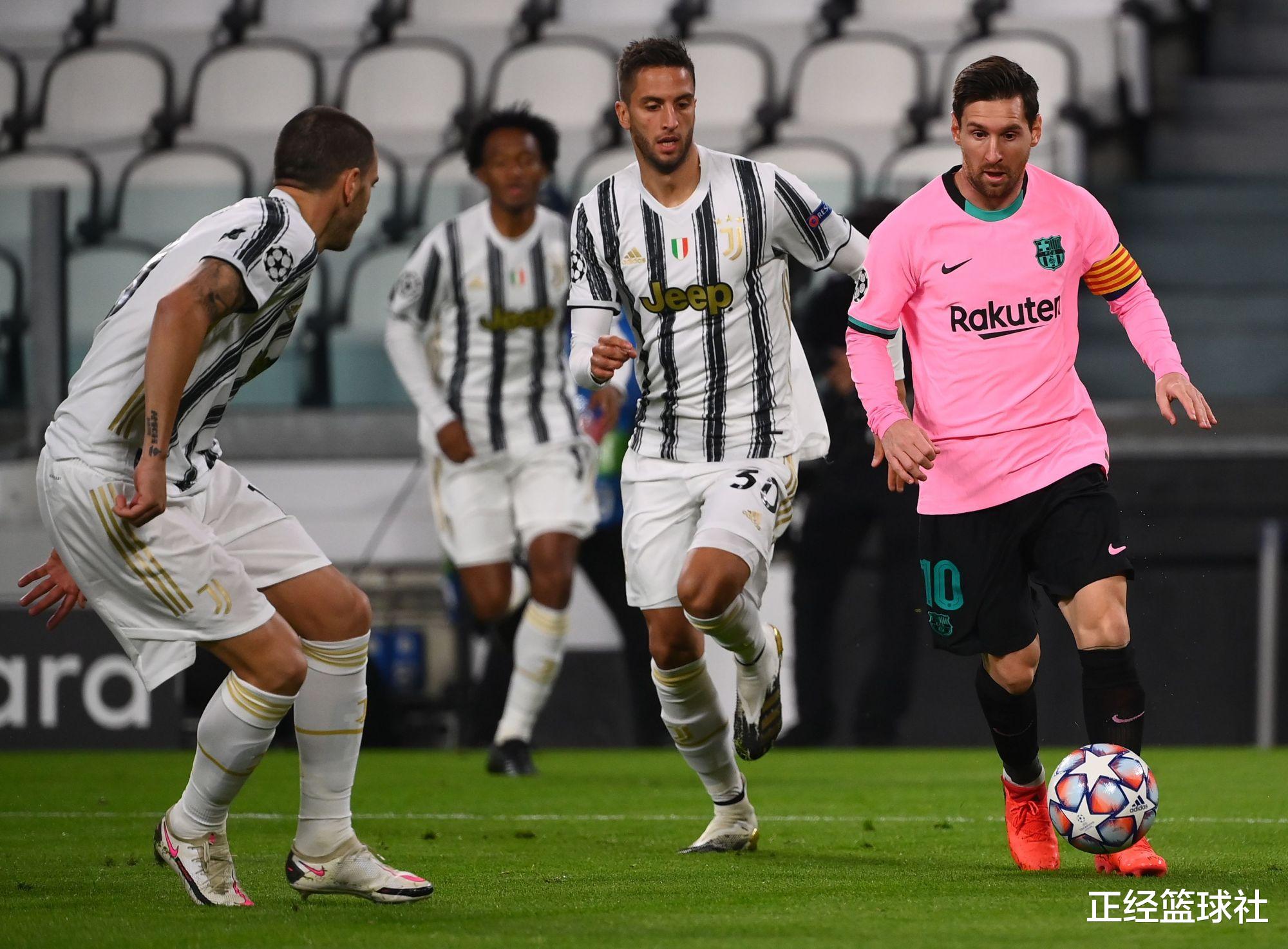 越位|前无古人！尤文主场0：2负巴萨，莫拉塔上演欧冠越位进球被吹帽子戏法！