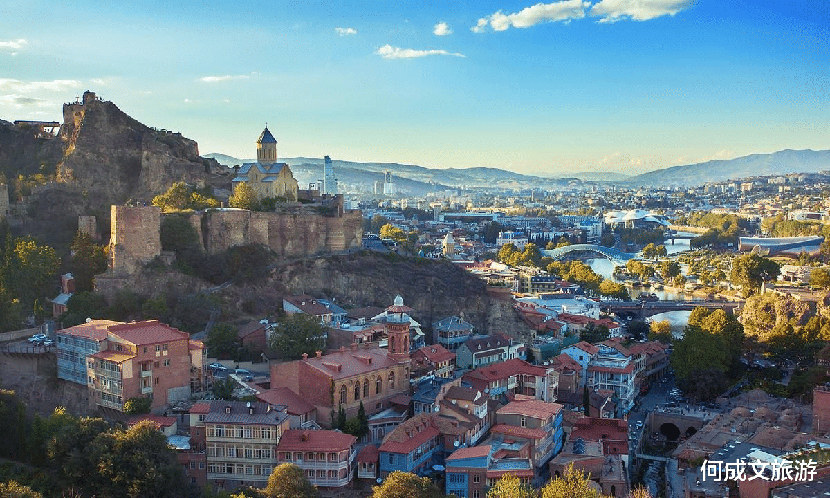 【八月战事】世界上最“安全”的国家之一，5万就能买房，去玩的中国人还不多