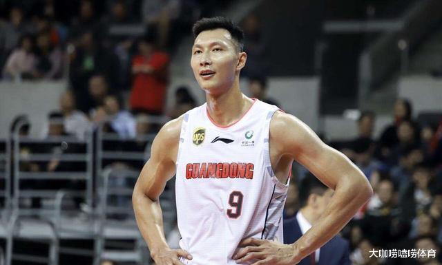 林书豪|林书豪正式离队！暂留青岛与易建联亲密接触，加盟广东CBA大结局