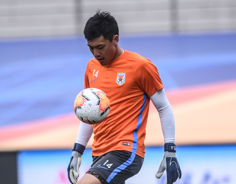 李霄鹏|坏消息！李霄鹏透露主力伤情加重，3外援只能替补，两次提到硬朗