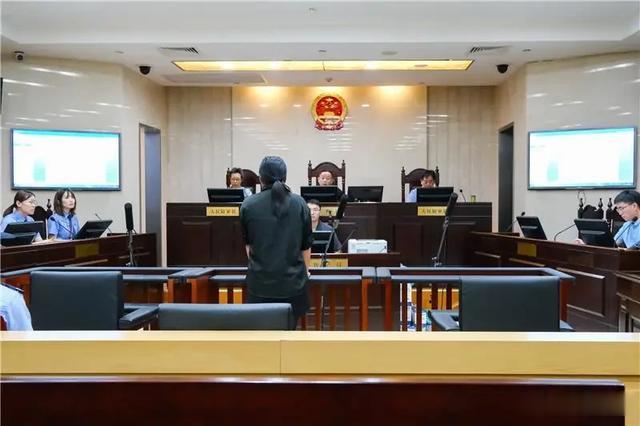 广州日报大洋网|22岁未婚女孩剧烈腹痛，从下身掉下一个……妈妈还问怎么满地是血