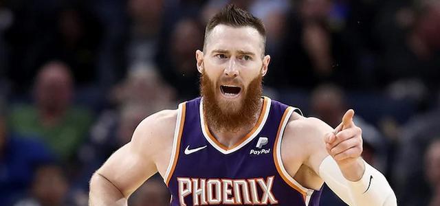 湖人队■疯狂！美媒列举湖人7大补强目标：4大中锋+2大前锋+隆多完美替身