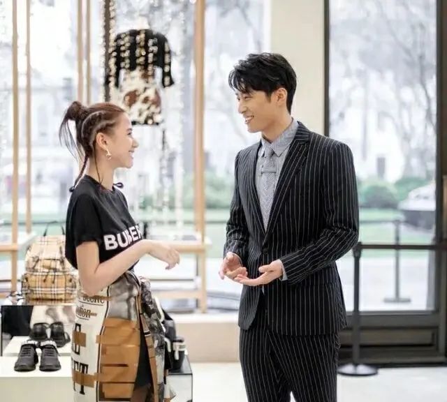 豪门|聪明绝顶的男人,不声不响坐稳了豪门女婿的位置!