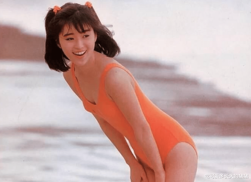 酒井法子|偶像陨落有多可怕？一代玉女为挽回丈夫吸毒拍风月片，如今成“在线乞丐”