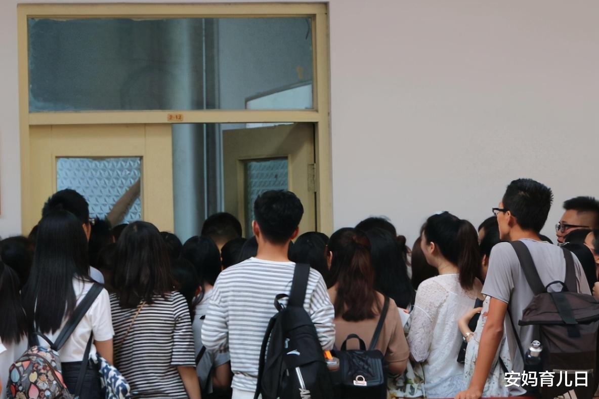 教育部|教育部发布关于“假期通知”，大中小学或提前放假，引发家长热议