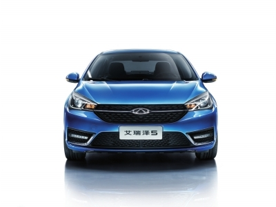 「吉利汽车」本人想买一辆落地七八万的车，帅气又省油的，有推荐吗？