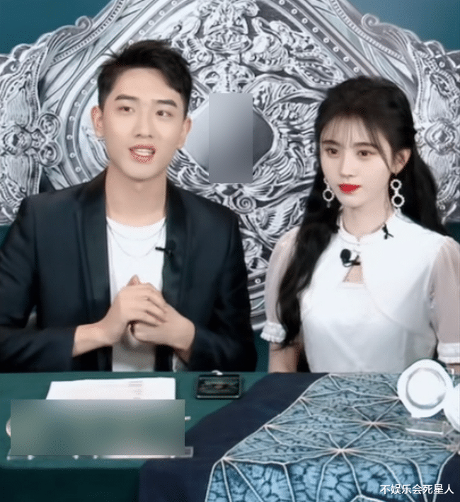 鞠婧祎|鞠婧祎做客直播间，被怼脸拍摄，这颜值确定是我认识的鞠婧祎？