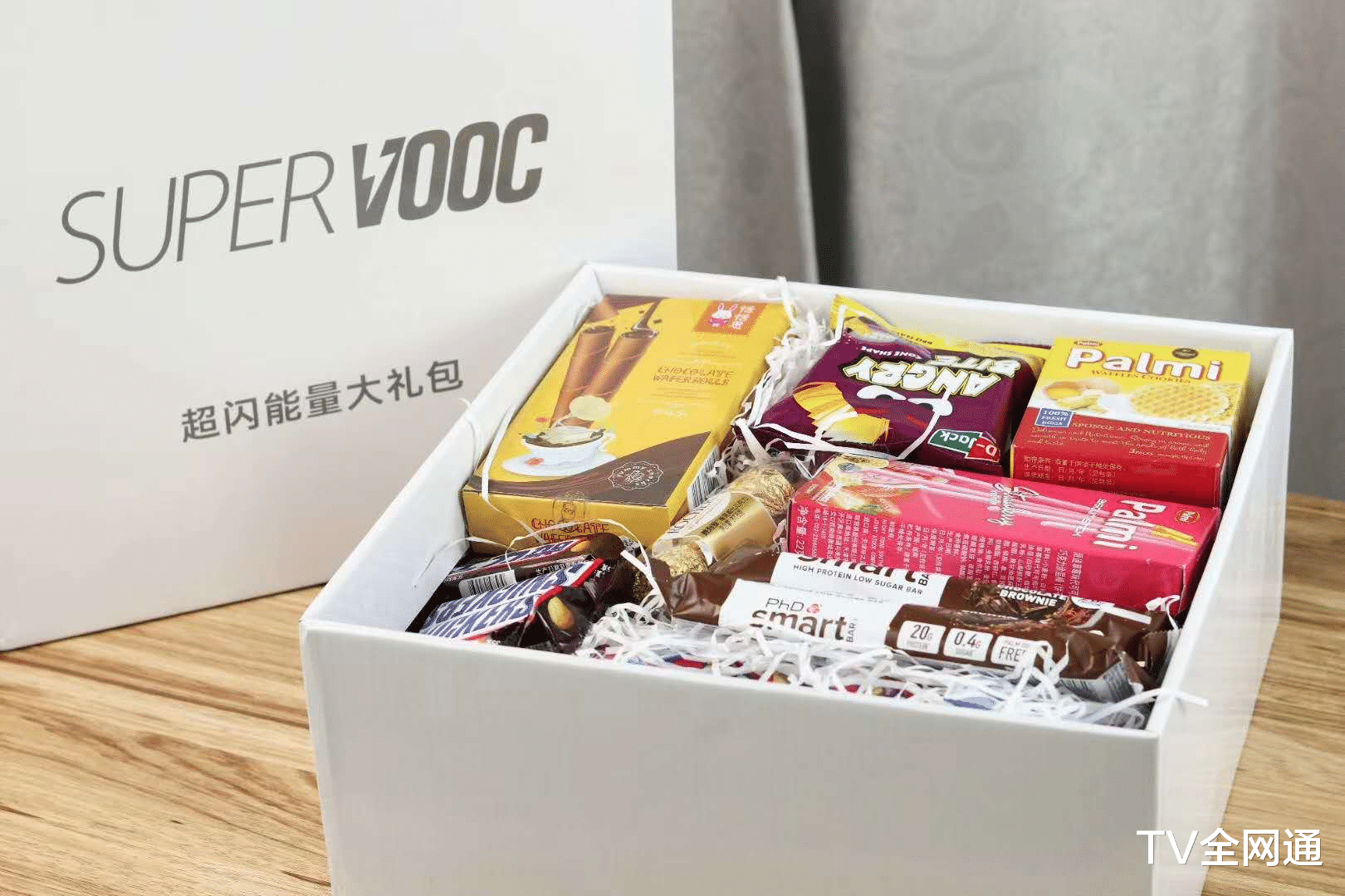 电信|最“食用”的邀请函？OPPO这次整的确实有点意思