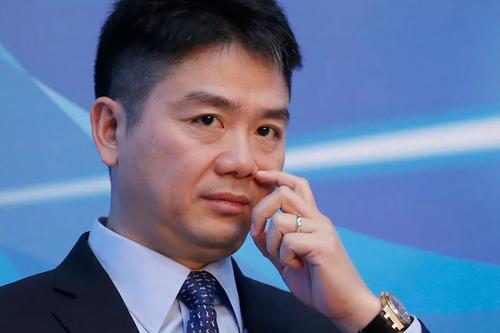 拼多多|中国电商黑马崛起，老板身价3200亿，反超马云让刘强东措手不及