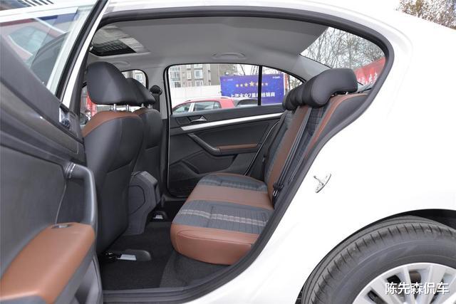 大众朗逸|月入多少才能养得起1.5L大众朗逸,老车主:算出来你可能不信