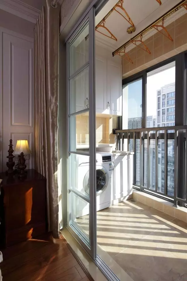 |这些小户型阳台，做得太实用了，轻轻松松满足洗衣晾晒的需求