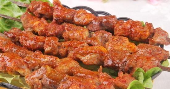 「烧烤」吃烧烤时必点的5大“扛把子”，喝酒最佳搭配，不点都对不起酒钱