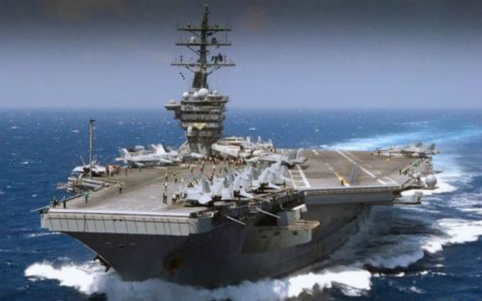 「叙利亚」美航母被困地中海！3600名水兵求助遭拒，叙利亚：关闭所有港口阻止靠近