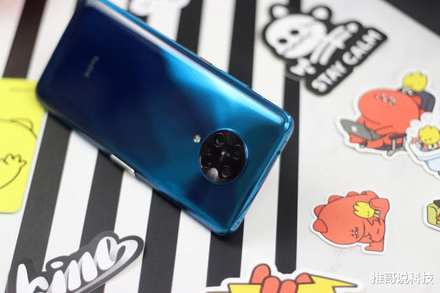 耳机|荣耀30 Pro开始降价，对比红米K30 Pro，胜负很明显！