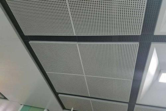[]装饰铝板网的规格及优点！