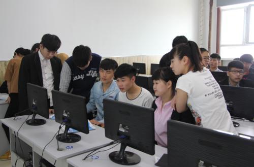 『』大学专业中,这4个专业不适合普通家庭选择,仅供参考