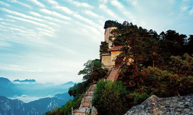 华山|一生必去的五座大山，攒钱也要去一次，否则容易留下遗憾