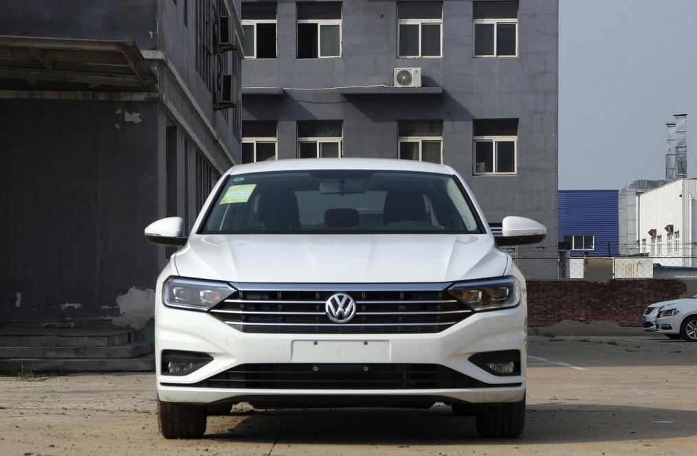 大众速腾■花13万提了大众速腾,驾驶3个月,车主:六个字!