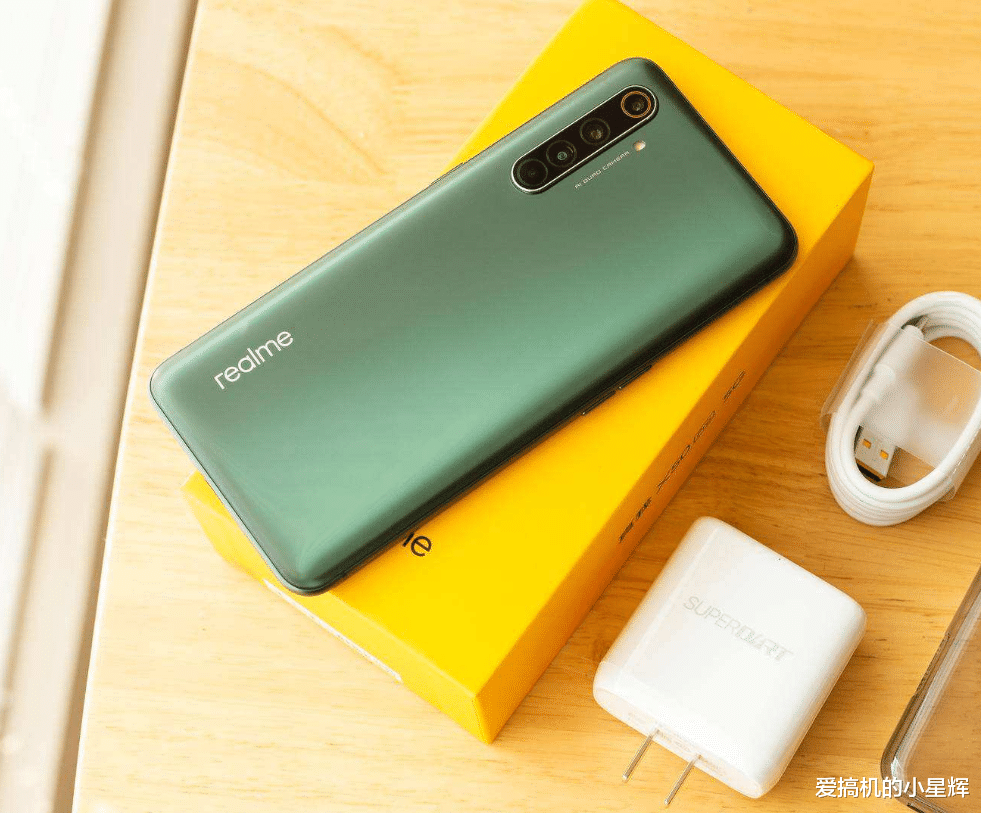 高通骁龙|友商火力全开,多款骁龙865手机跌至“新低价”,8+128GB最低仅2899